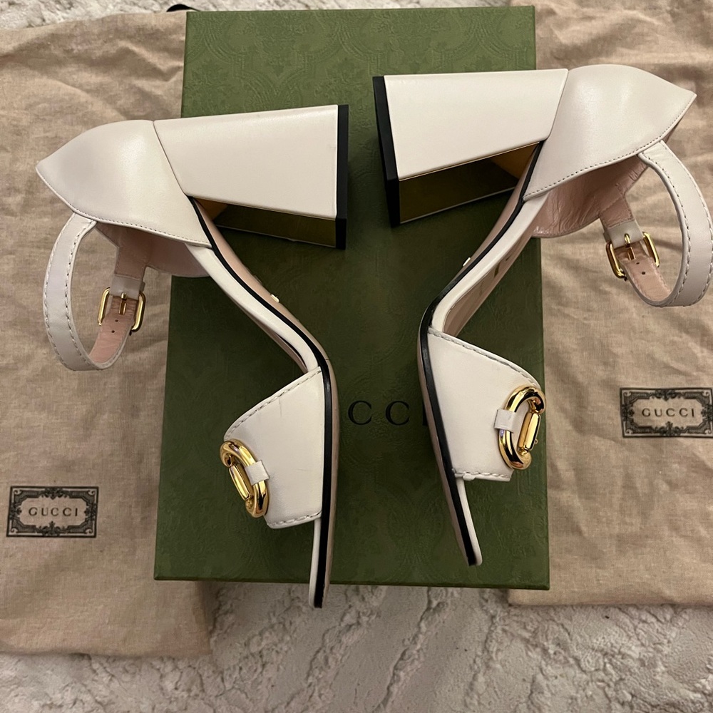 Gucci Baby Buckle Horsebit Ankle-strap Sandal size 39 (US 9) White Leather - Picture 3 of 14